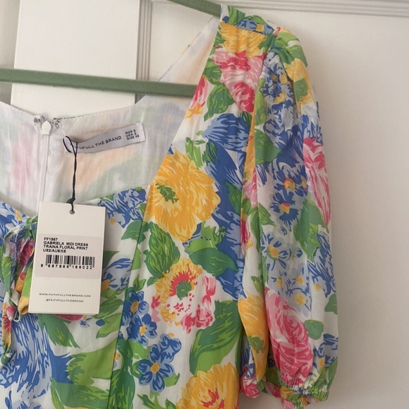 NWT faithful the brand Gabriela midi dress in traina floral print - Picture 7 of 8